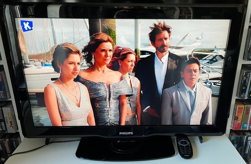 Philips 32 inch (81cm) LCD TV, TV, Hi-fi & Vidéo, Télévisions, Philips, 50 Hz, 60 à 80 cm, LCD