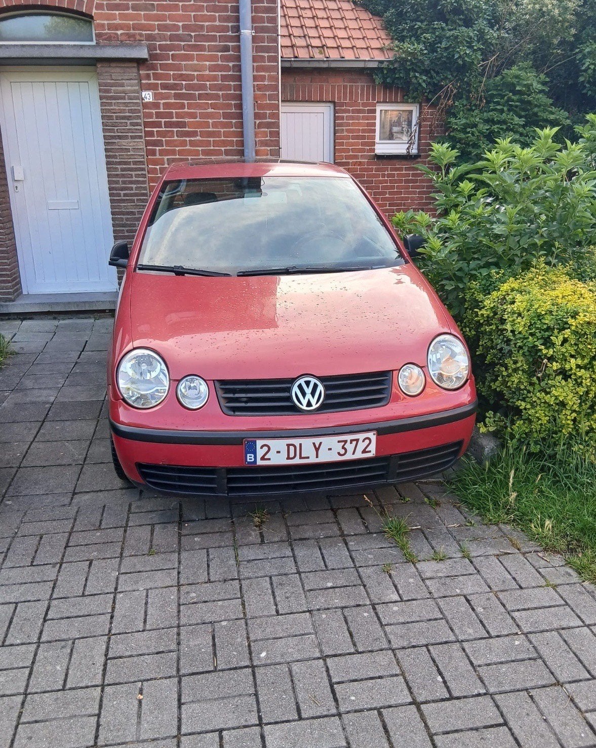 Volswagen polo 267613km,benzine 1.4 rijdt goed voor export !, Enlèvement