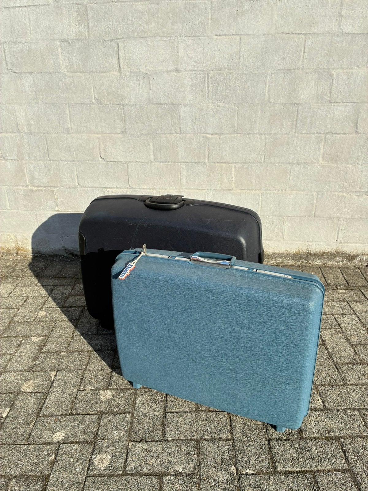 2 blauwe reiskoffers, Ophalen, Gebruikt, Hard kunststof, Slot