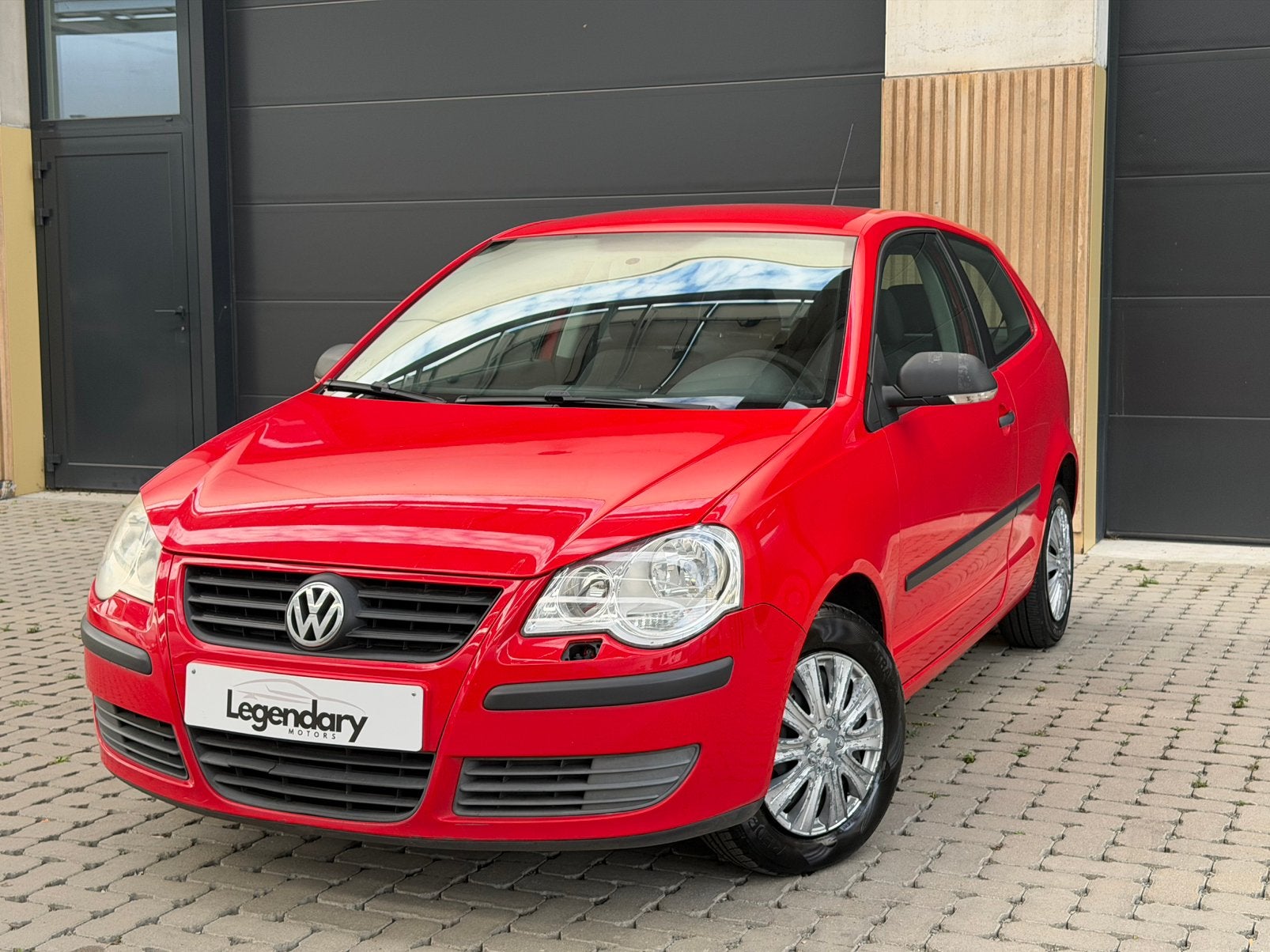 VOLKSWAGEN POLO 1.2 TRENDLINE / BENZINE / GARANTIE, Autos, Rouge, Achat, Entreprise, Garantie prolongée