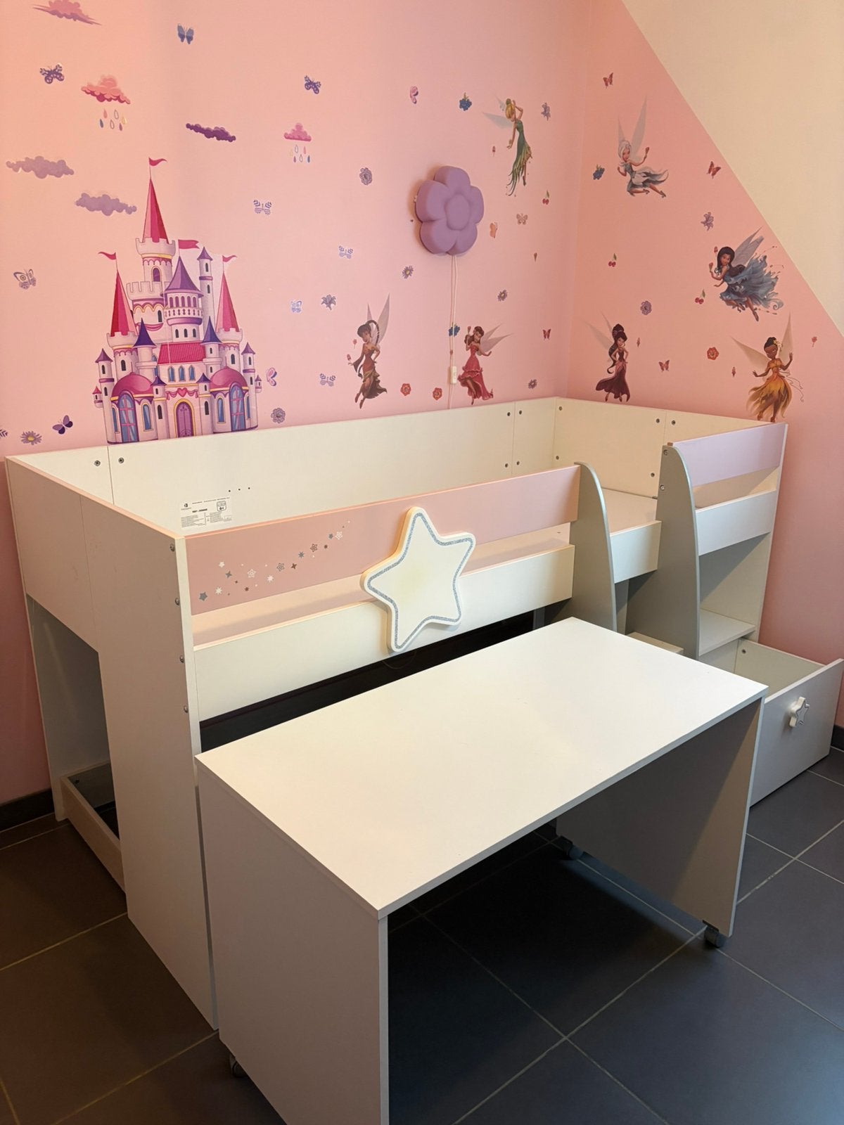 Chambre a coucher pour fille, Enlèvement, Comme neuf