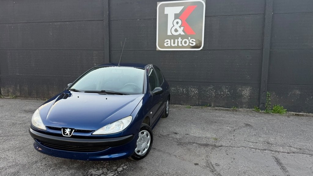 Peugeot 206 1.4i, Autos, Achat, Entreprise, Boîte manuelle, https://public.car-pass.be/vhr/9e69c2c6-2a3e-48ff-9dec-28c31ed4db81
