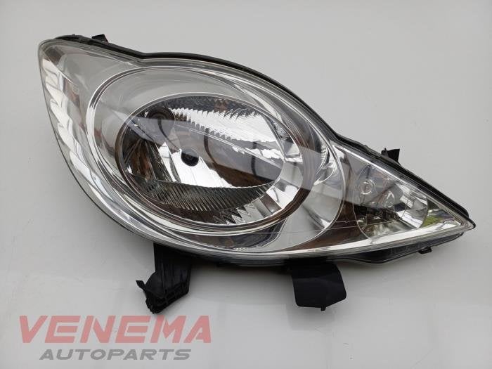Phare droit d'un Peugeot 107, Autos : Pièces & Accessoires, -, 3 mois de garantie, Utilisé, -