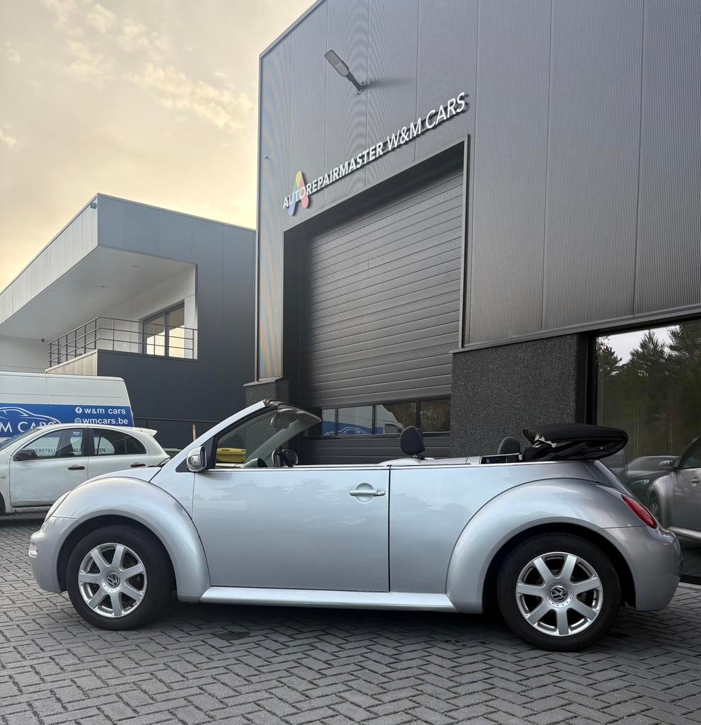 VW New Beetle Cabrio, Voorwielaandrijving, 75 kW, Stof, 4 cilinders