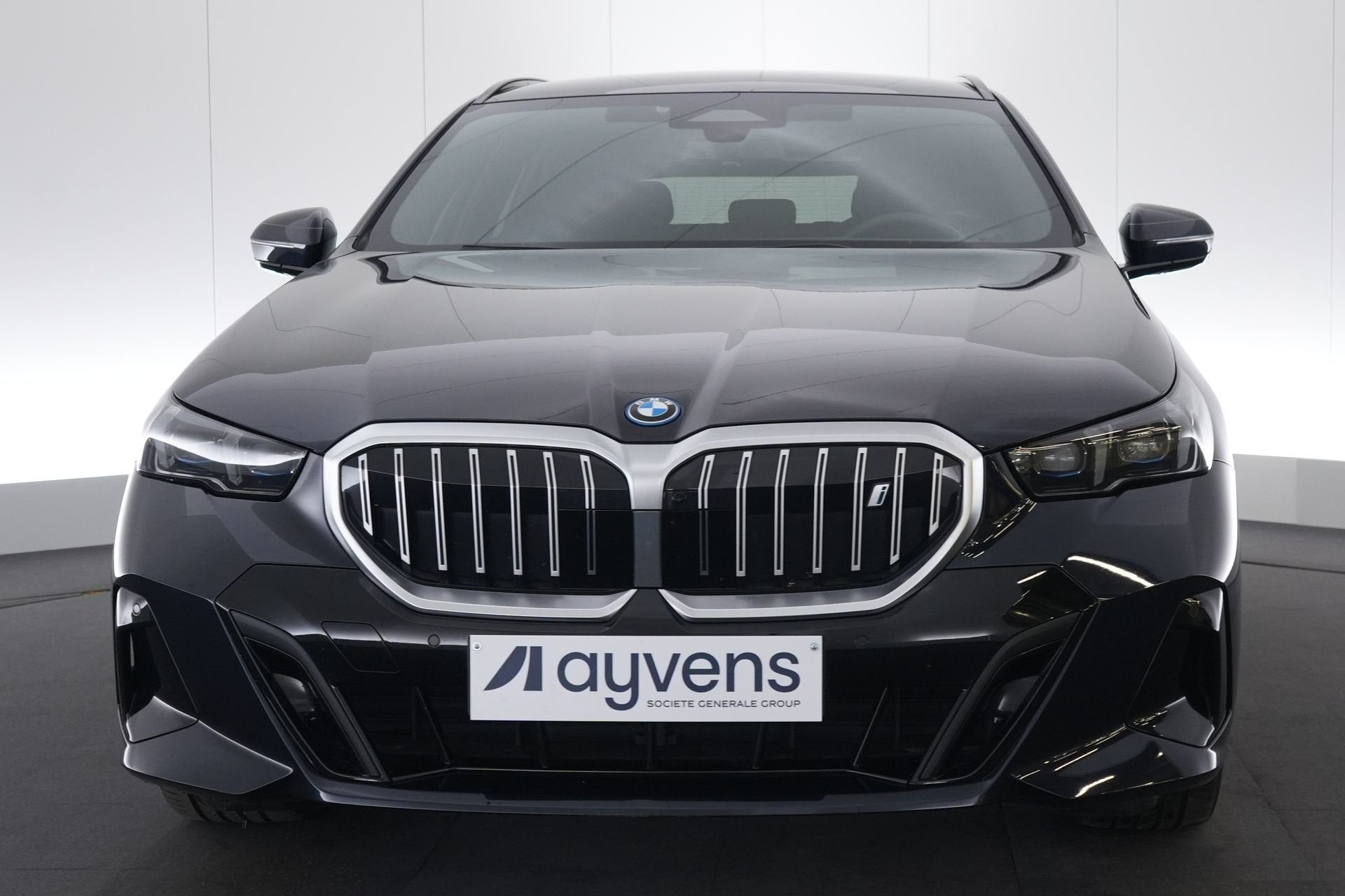 (2FST531) BMW I5 TOURING, Autos, 81 kWh, Achat, Alarme, Entreprise