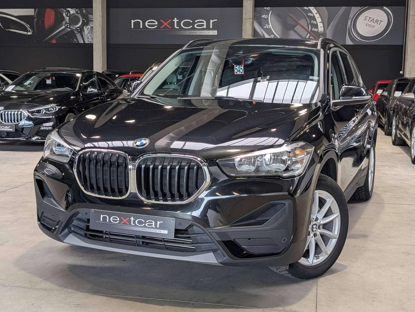BMW X1 18i sDrive NAVI PRO-SIEGES SPORT-KEYLESS-CAMERA, Autos : Divers, Boîte manuelle, 1499 cm³, BMW, Essence