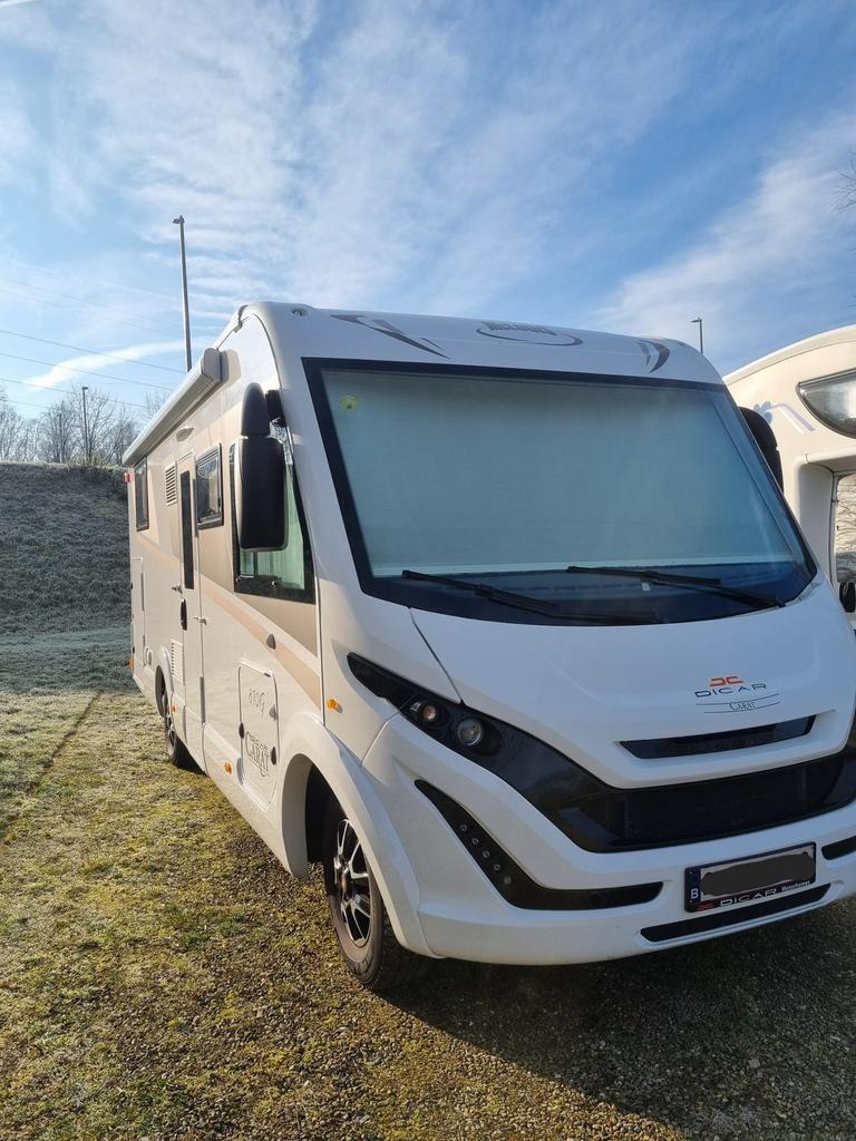 Mc louis carat 870G 2023 428kg laadvermogen, Caravans en Kamperen, Mobilhomes, Integraal, Fiat, 7 tot 8 meter, Particulier