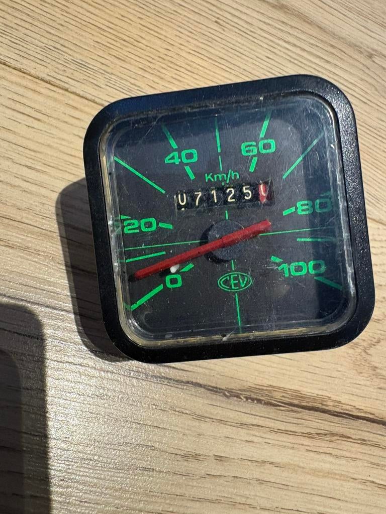 ., Fietsen en Brommers, Brommeronderdelen | Oldtimers, Ophalen of Verzenden, Zo goed als nieuw