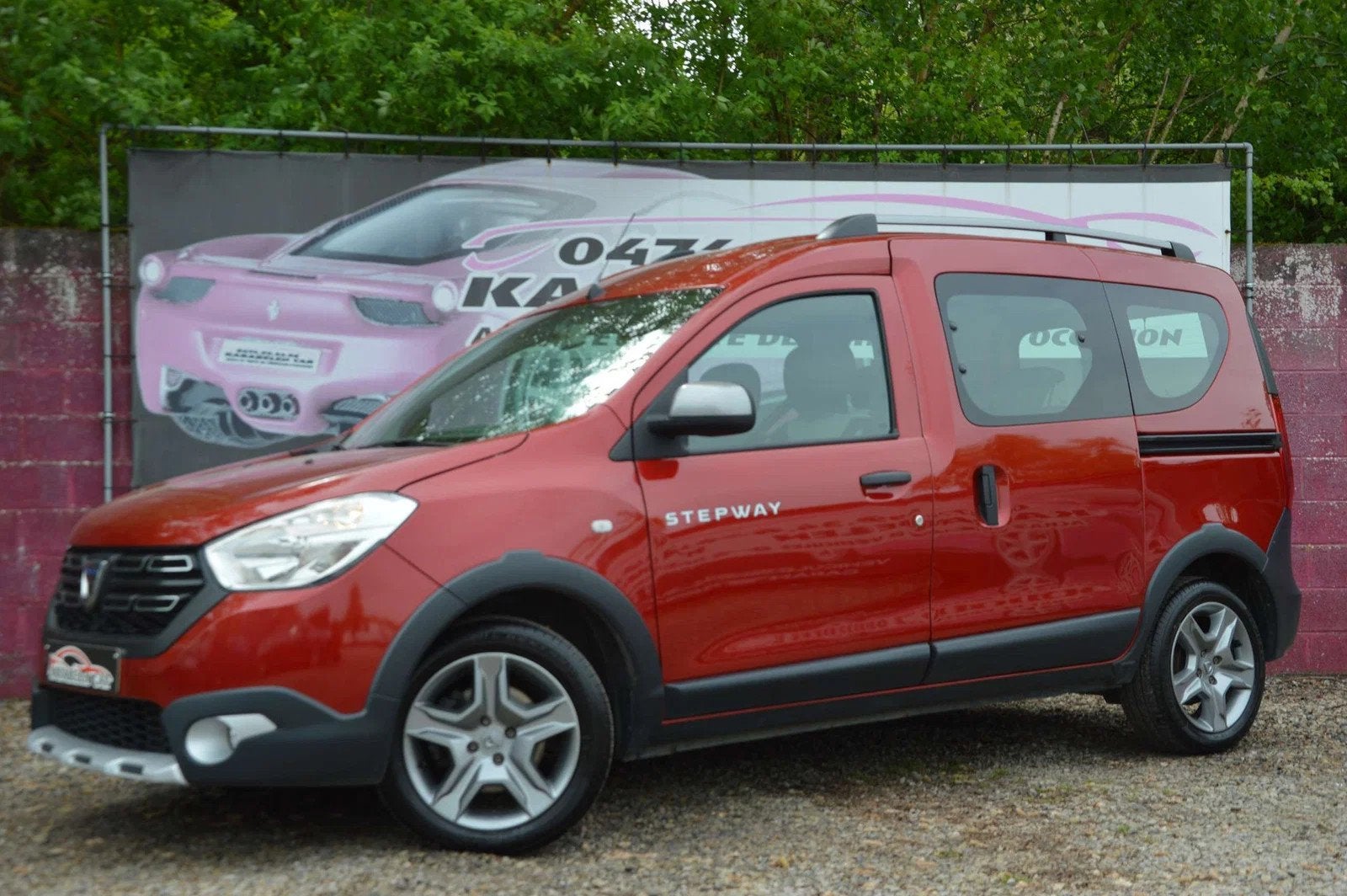 Dacia Dokker Stepway 1.5BluedCi NAV CAM CLIM CRUIS 68.957KM, Rouge, Achat, 6 portes, Euro 6