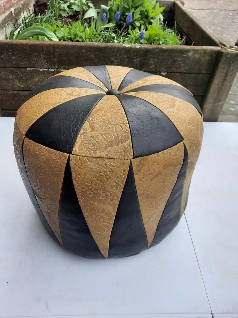 Vintage patchwork poef, Maison & Meubles, Canapés | Repose-pieds & Poufs, Cuir, Tissus, Enlèvement