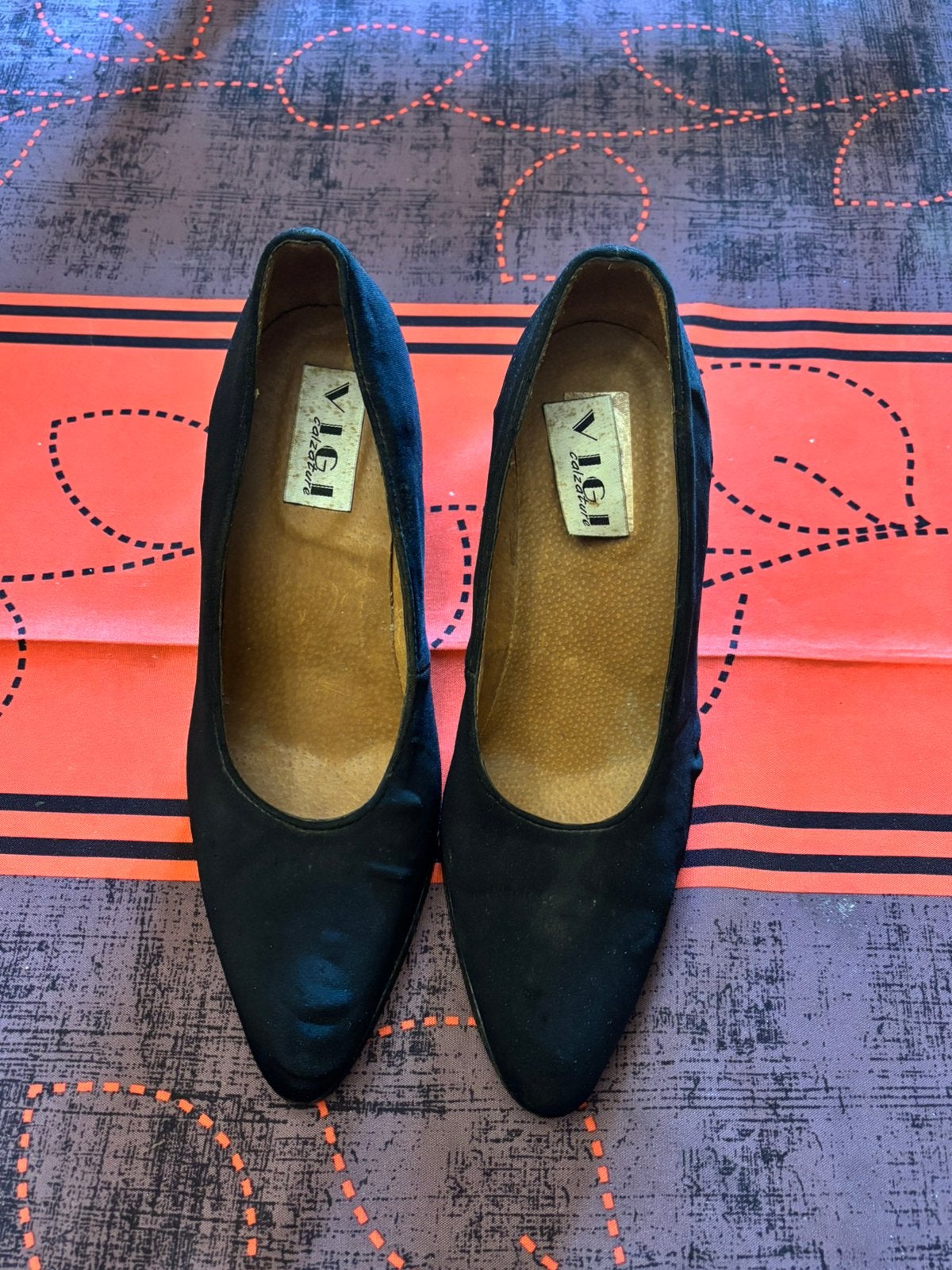 Escarpins noirs à talon 8 cm – pointus – taille 41, Enlèvement