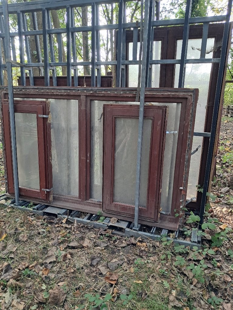 FENÊTRES « MERANTI » EN BOIS, Bricolage & Construction, Enlèvement, Utilisé, Fenêtre de façade ou Vitre, Double vitrage