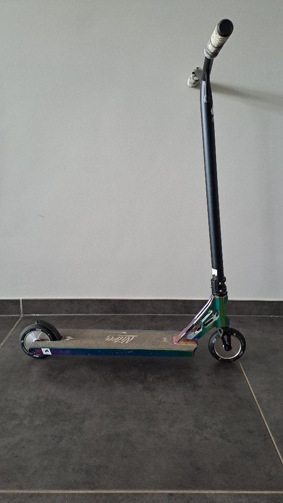 NDK Nitro – stevige stuntstep met opvallende look, Ophalen of Verzenden, Gebruikt, Overige typen, NDK Nitro