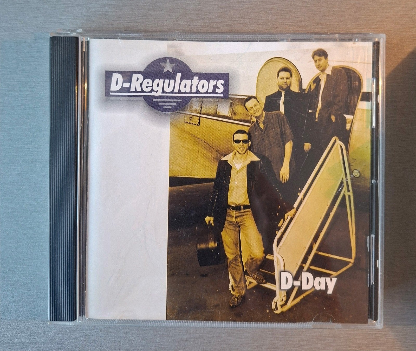CD. D. Régulateurs. Jour J., Enlèvement ou Envoi