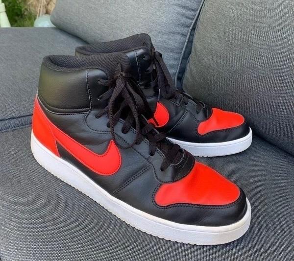 Chaussures de basket Nike Ebernon Mid's en cuir noir rouge, Vêtements | Hommes, Chaussures, Enlèvement ou Envoi, Nike, Comme neuf