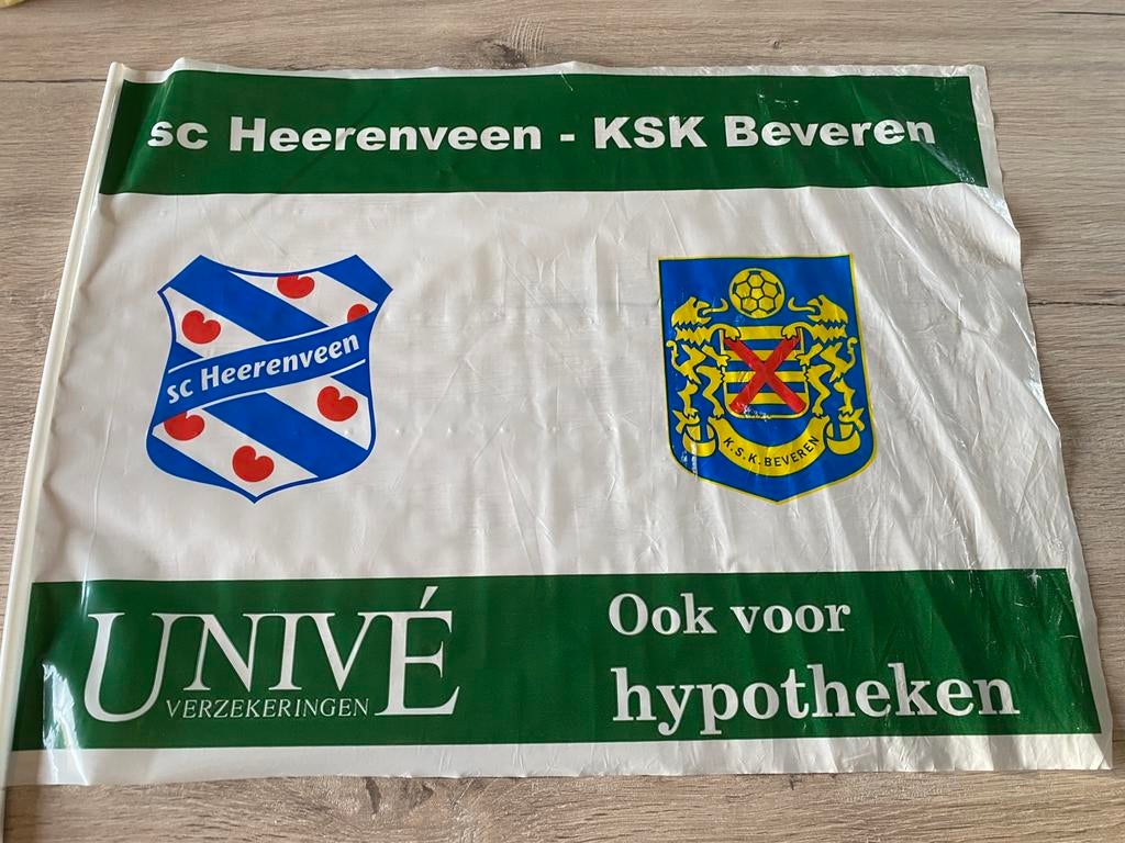 KSK Beveren, Ophalen of Verzenden, Zo goed als nieuw