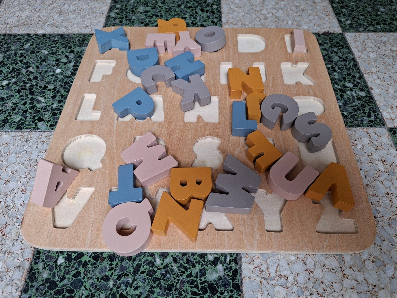 Alfabet puzzel, Kinderen en Baby's, Speelgoed | Kinderpuzzels, Ophalen
