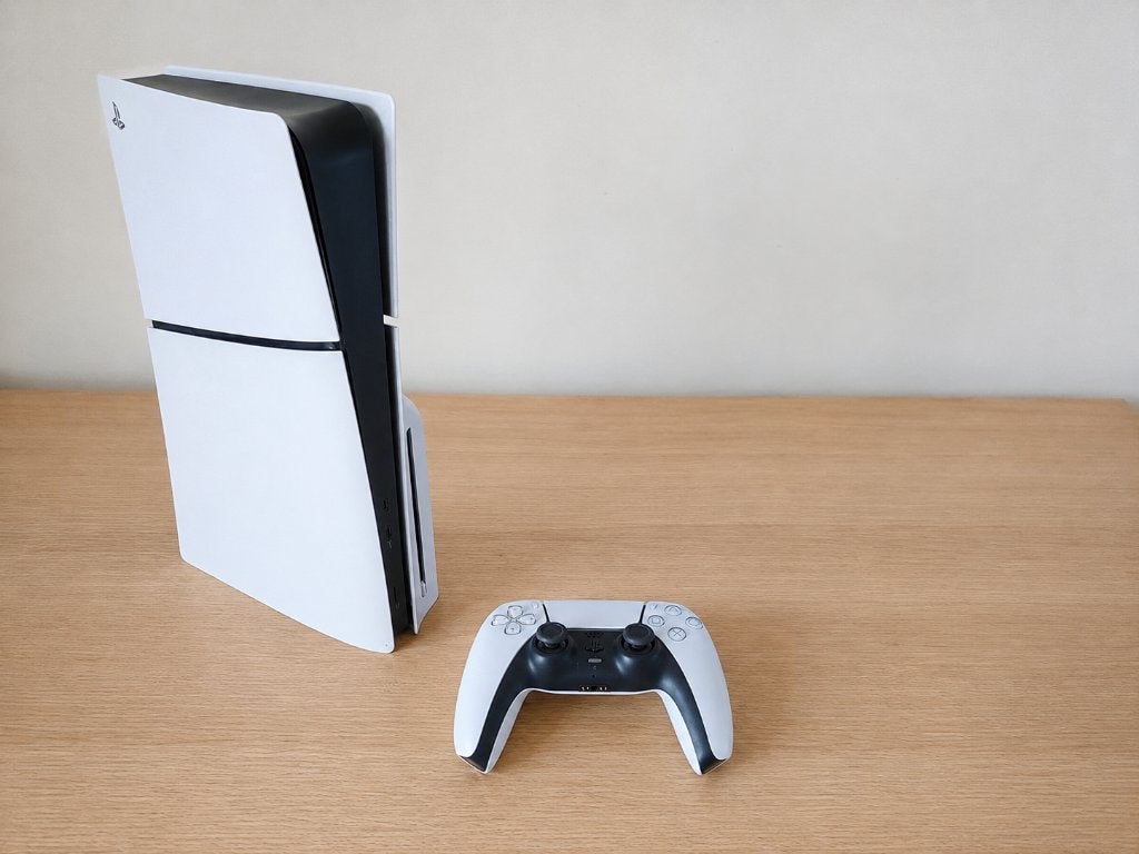 Ps5 met controler, Games en Spelcomputers, Spelcomputers | Sony Consoles | Accessoires, Ophalen, Zo goed als nieuw, Overige typen