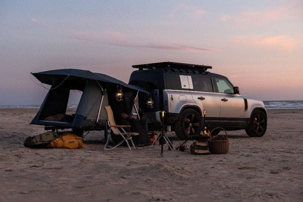 Thule Outset trekhaaktent € 3.399,00, Caravans en Kamperen, Ophalen, Nieuw, Tot en met 2