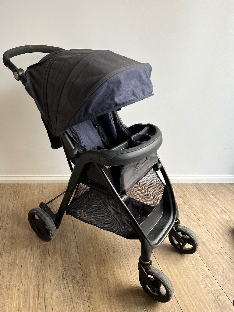 Buggy / kinderwagen CBX met regenhoes, Kinderen en Baby's, Ophalen of Verzenden, Zo goed als nieuw, Overige merken, Verstelbare rugleuning
