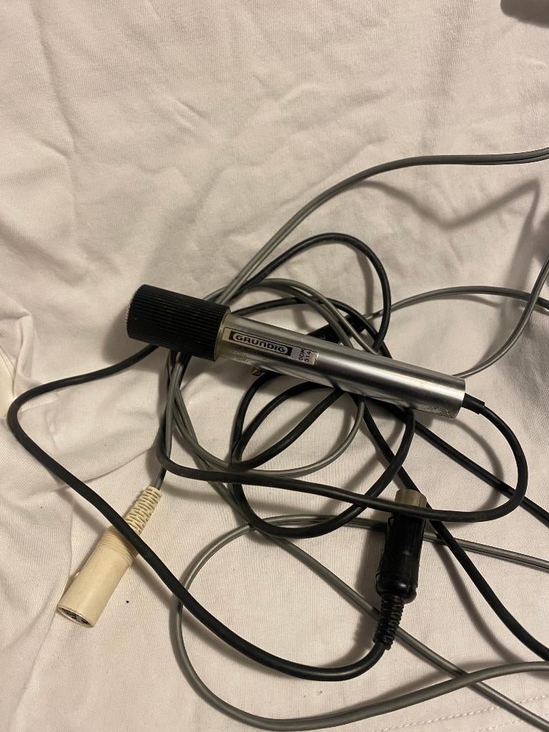 Vintage microfoon Grundig GDM 314, Muziek en Instrumenten, Microfoons, Ophalen of Verzenden, Zo goed als nieuw, Overige typen