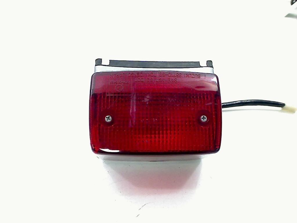 ACHTERLICHT Suzuki VS 1400 Intruder (VS1400) (35710-66), Dhr. S. di Majo, Gebruikt, Info@cama-motorparts.nl, P.J. Troelstraweg 8 8
3144 CX  MAASSLUIS, NL