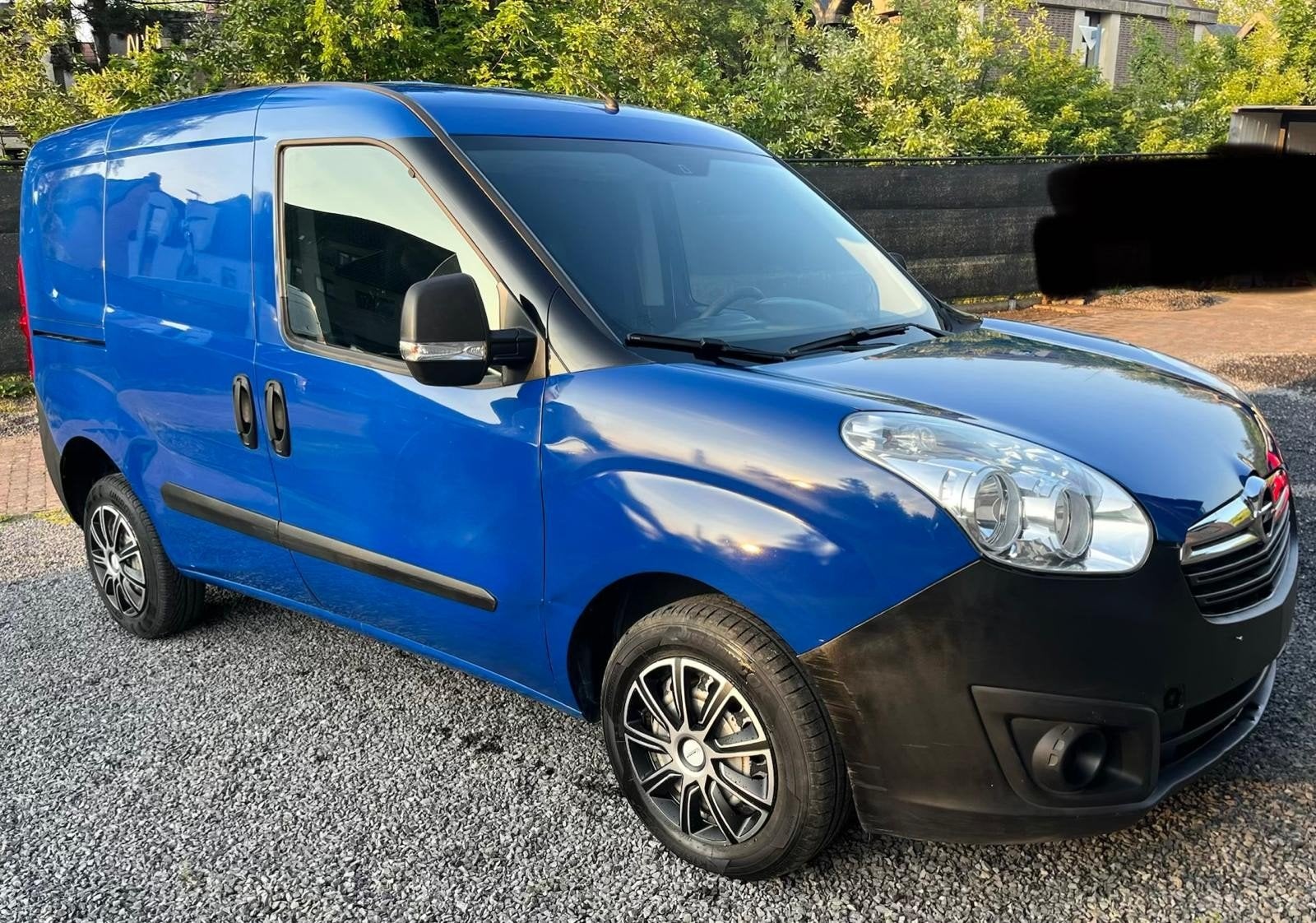 OPEL COMBO LEZ OK, Achat, Euro 6, Boîte manuelle, Particulier