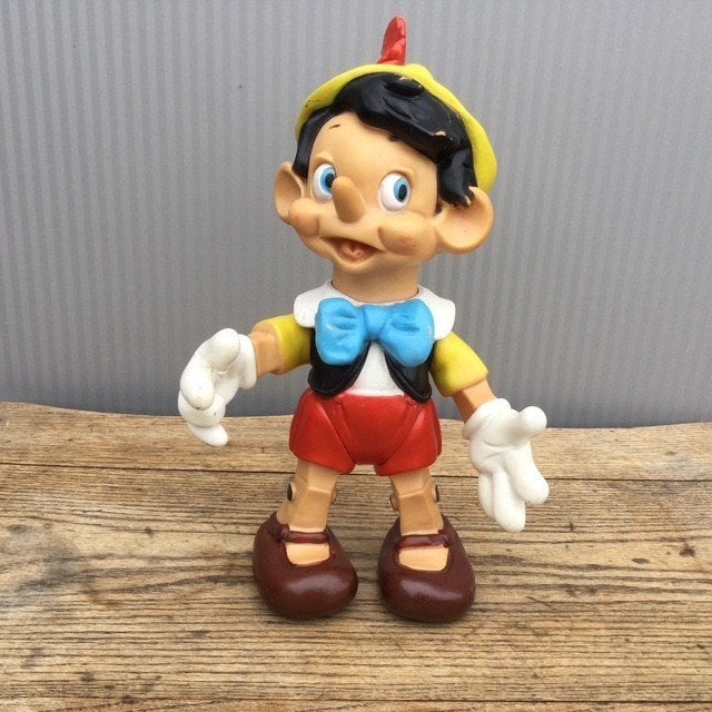 Oude rubberen Pinokkio pop, Ophalen of Verzenden, Peter Pan of Pinokkio, Gebruikt, Beeldje of Figuurtje