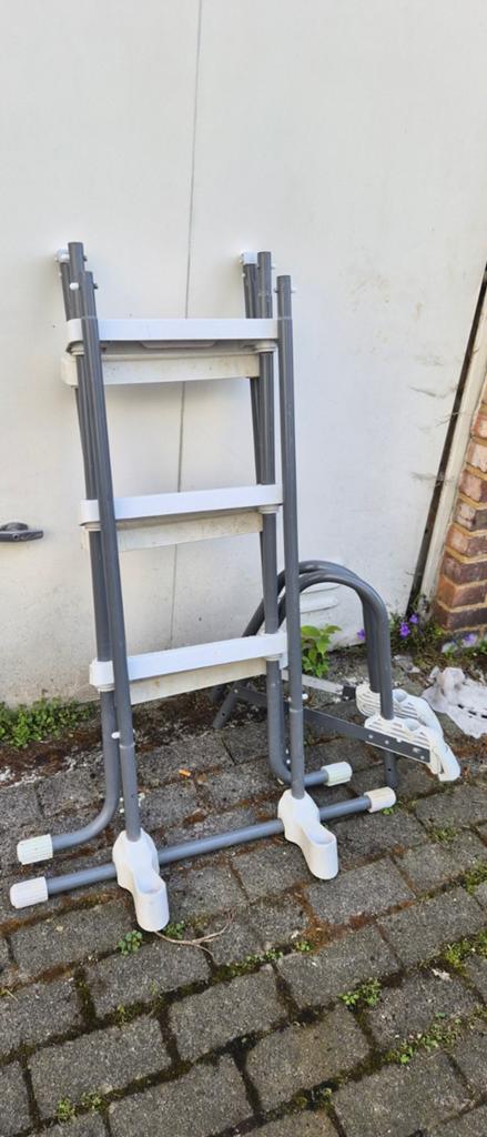 Zwembadladder, Tuin en Terras, Ophalen, Ladder