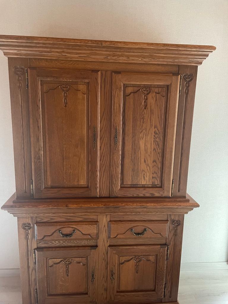 Volledige eetkamer, Ophalen, Zo goed als nieuw, Antiek, 4 tot 6 stoelen