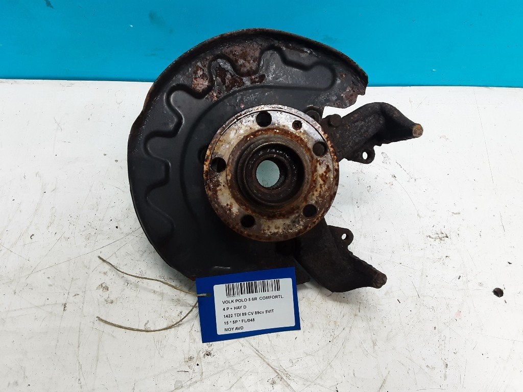 MOYEU DE ROUE AVANT DROIT Volkswagen Polo V (6R), Volkswagen, Mevr. I. Hauben, Utilisé, Rue de l'Espoir 34 34
4030  GRIVEGNÉE, BE