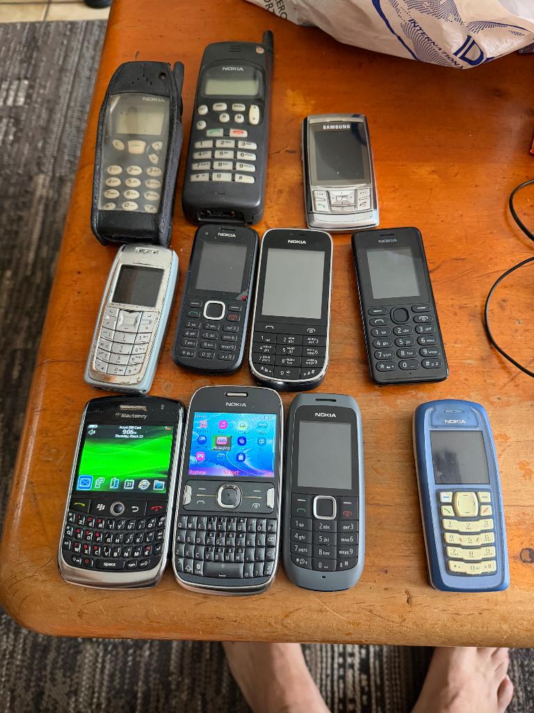 Nokia Samusung Blackerry, 10 mégapixels ou plus, Écran tactile, Enlèvement, Utilisé