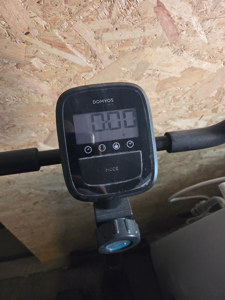 Vélo appartement, Enlèvement, Comme neuf, Jambes, Vélo d'appartement