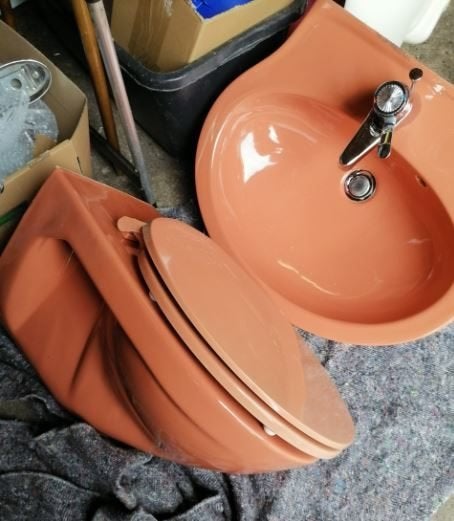 vintage hangtoilet wc + wastafel Villeroy Boch  70er, Ophalen, Huis en Inrichting