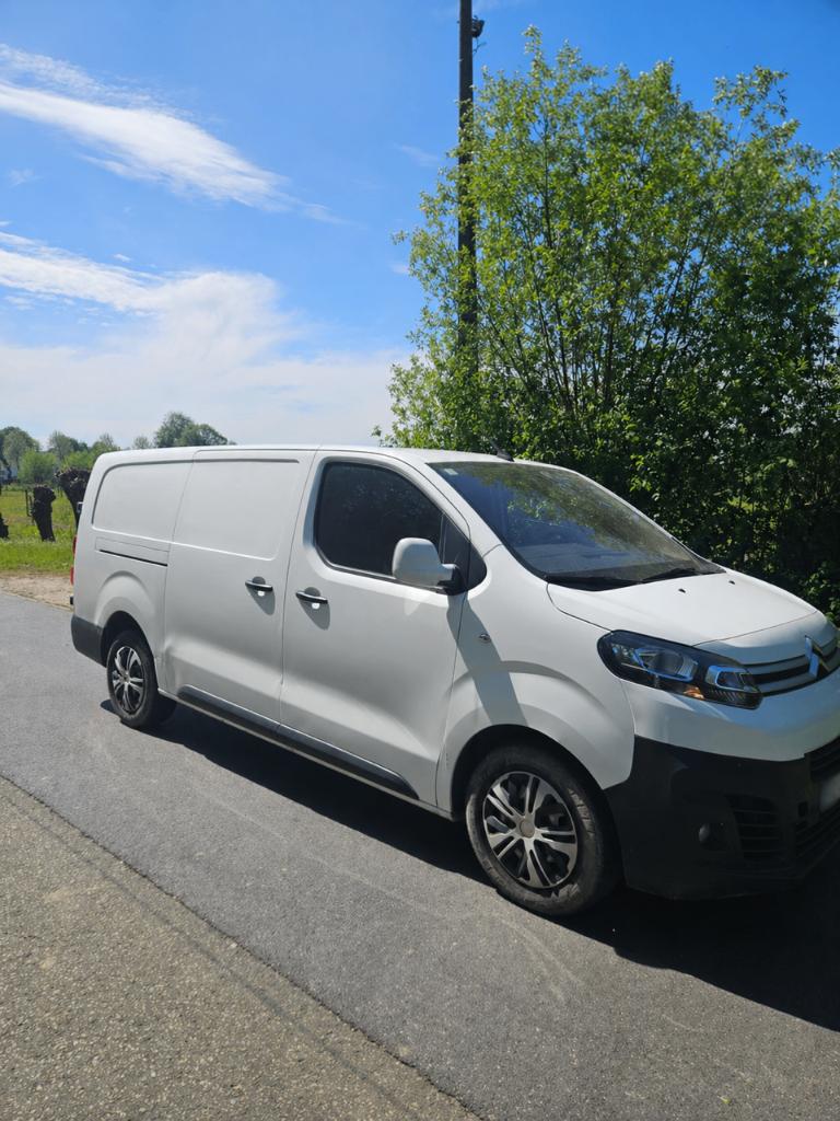 Auto s, Auto's, Voorwielaandrijving, 4 cilinders, Alcantara, Bedrijf