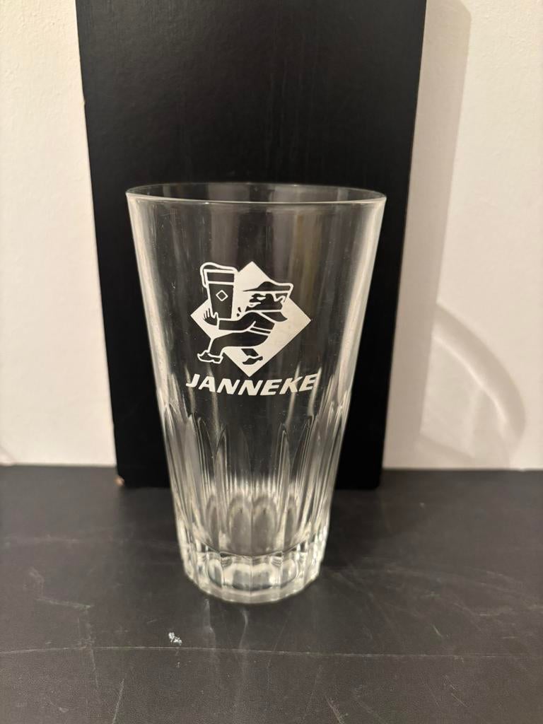 Ancien verre à bière Janneke, Collections, Enlèvement ou Envoi, Comme neuf, Verre ou Verres, Autres marques