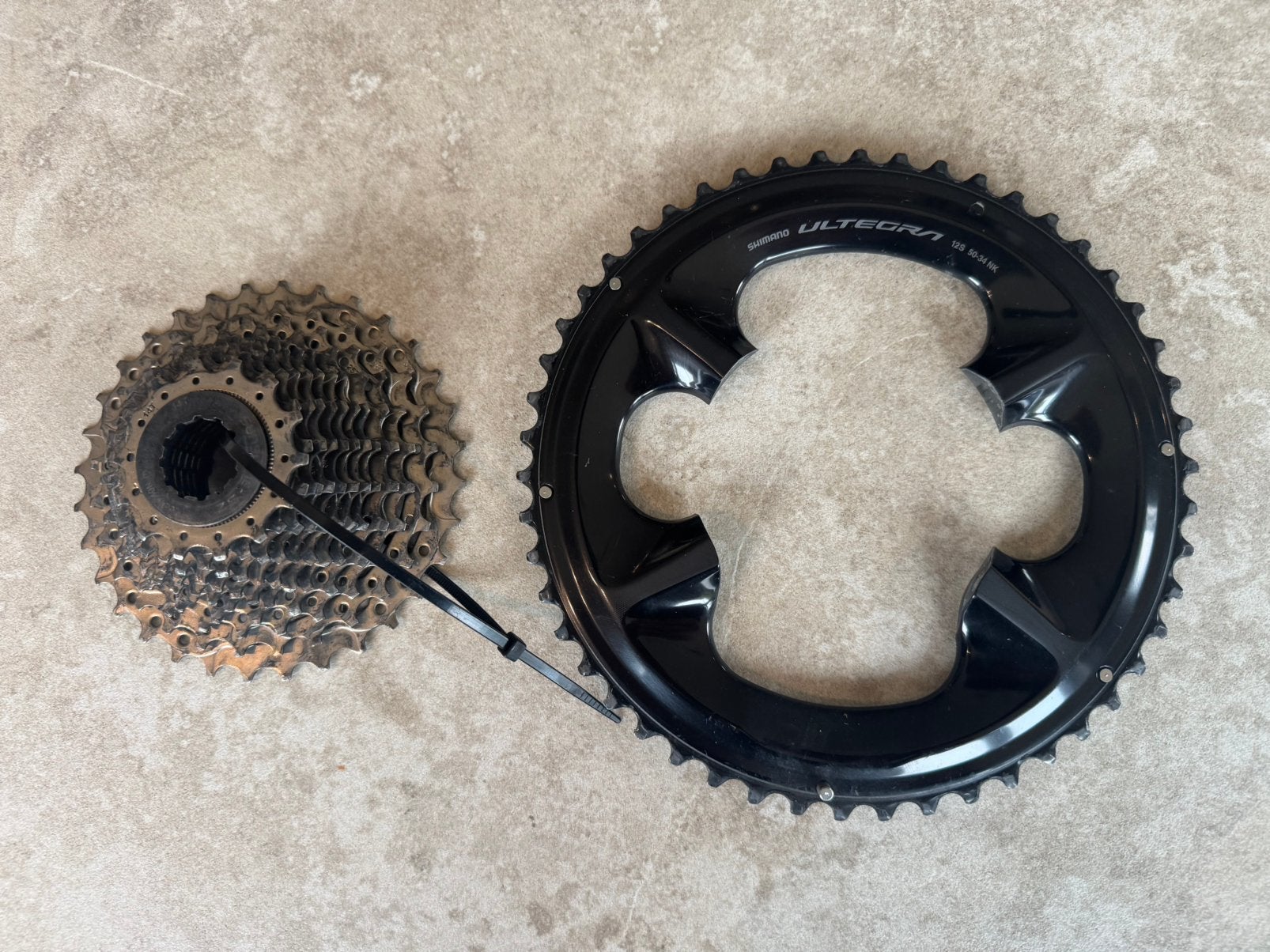 Shimano Ultegra Kettingblad 50T + cassette 14/32, Fietsen en Brommers, Ophalen, Zo goed als nieuw, Racefiets, Aluminium