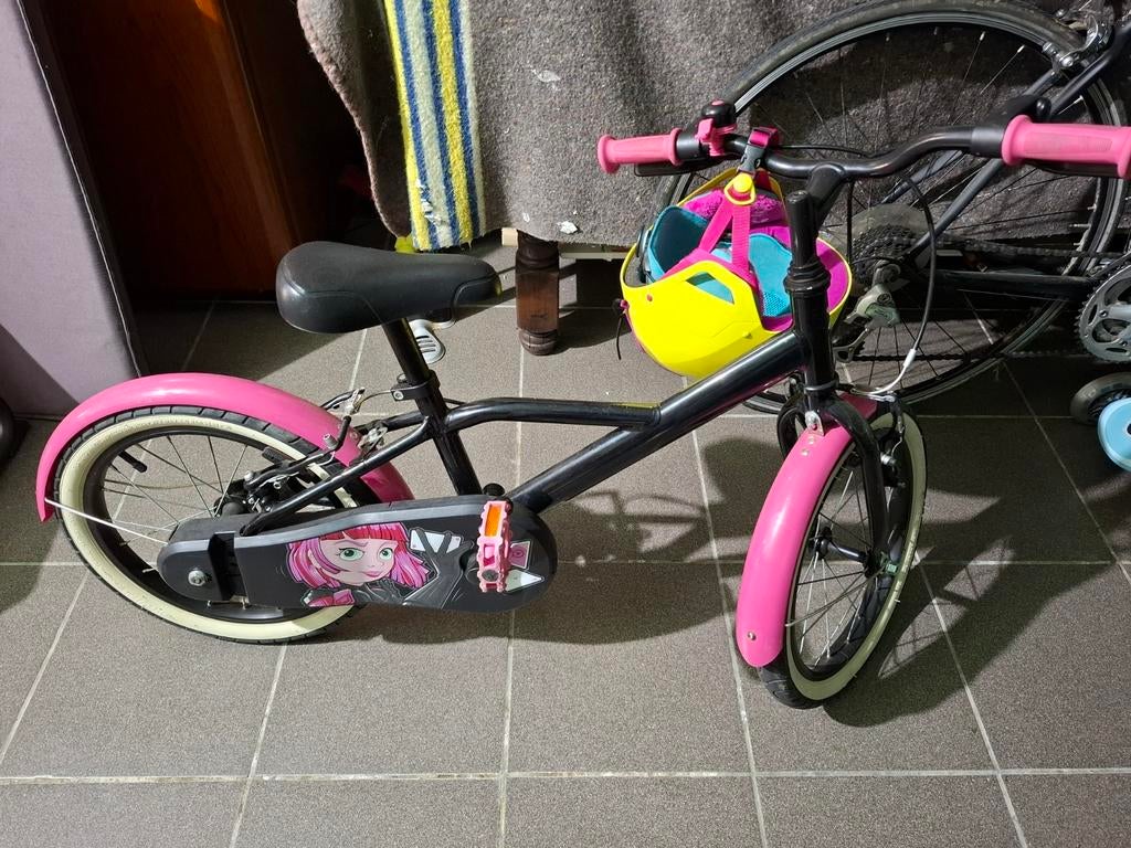16 inch meisjes fiets Decathlon., Fietsen en Brommers, Fietsen | Kinderfietsjes, Ophalen, Zijwieltjes, Btwin Decathlon, 16 tot 20 inch