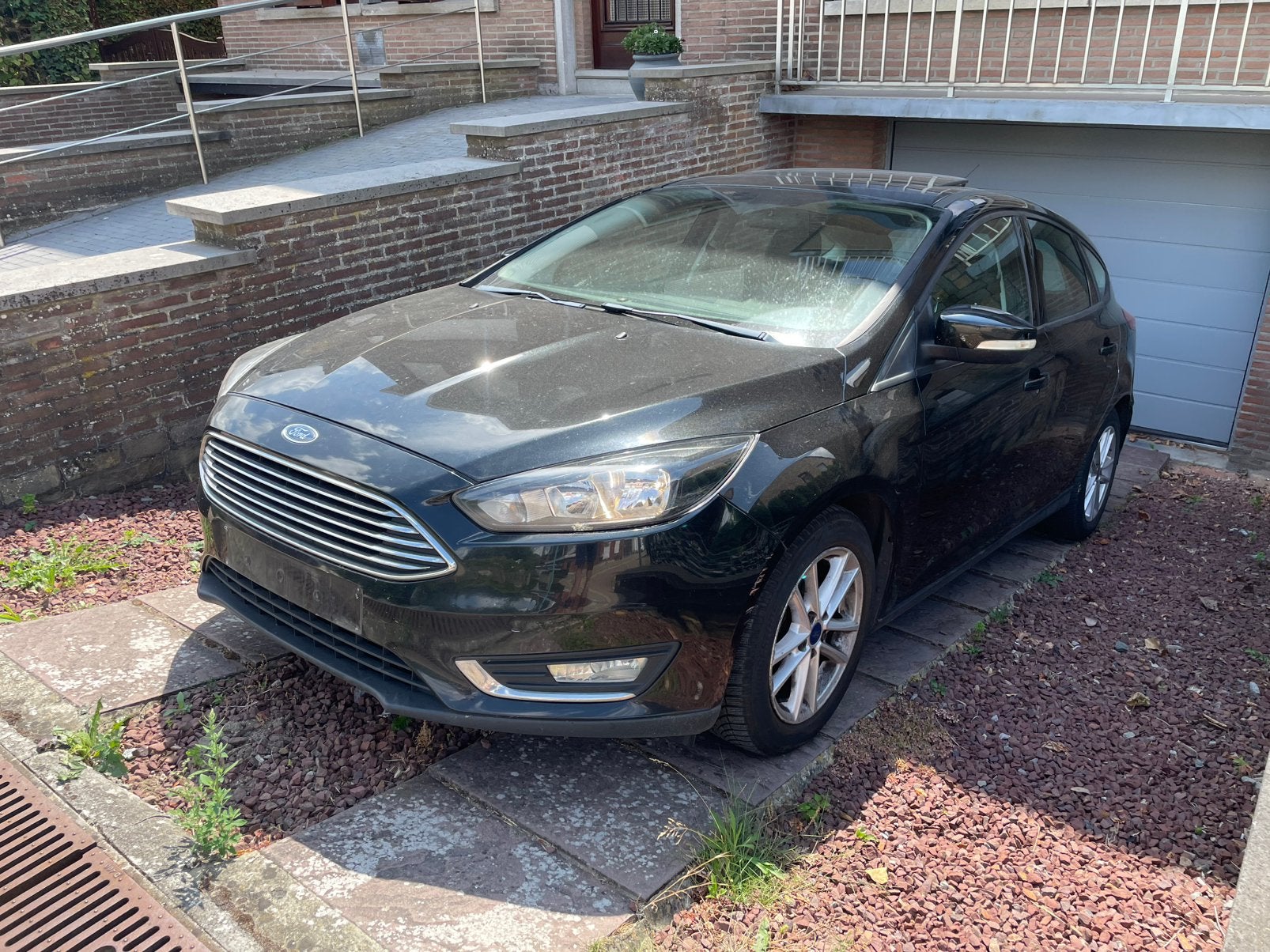 EXPORT-Ford Focus Automaat - 141.000 KM - 2.0 Benzine, Auto's, Zwart, Zwart, Leder, 5 deurs