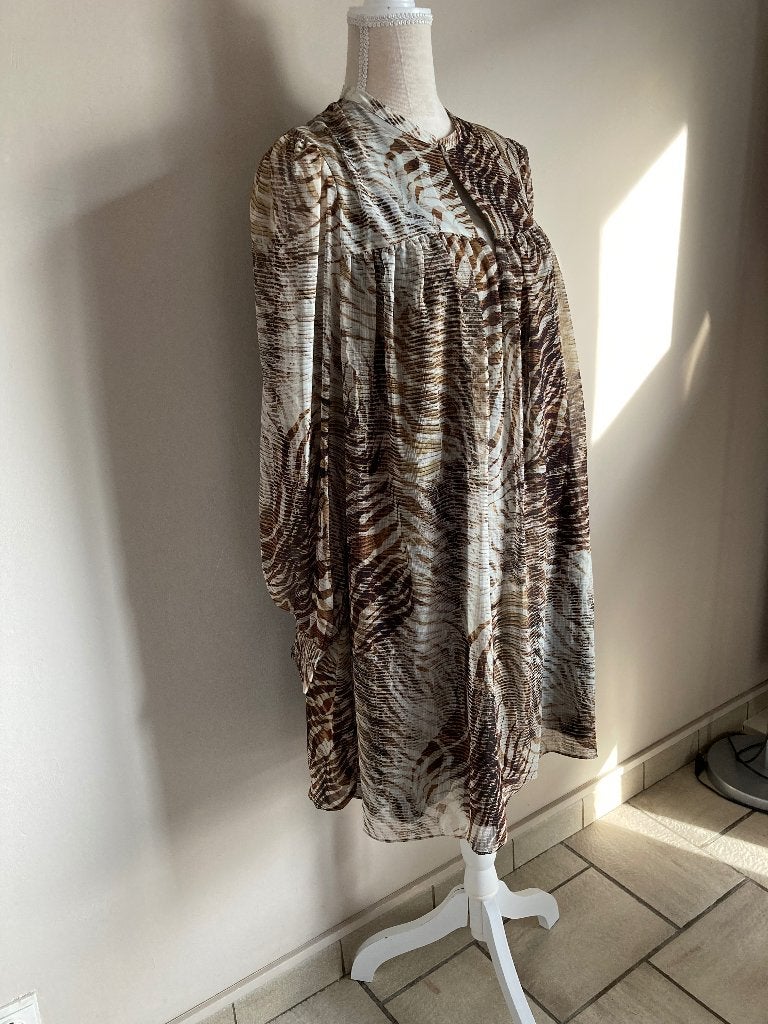 Kleed Guess maat M, Kleding | Dames, Guess, Beige, Nieuw, Knielengte