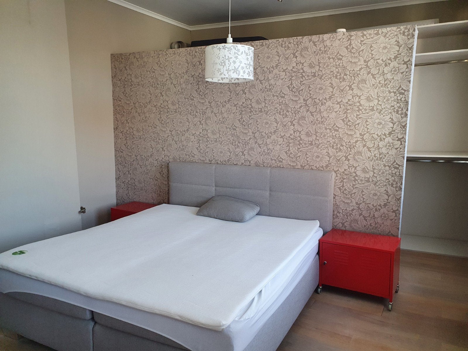 Boxspring 180x200, Gris, Enlèvement, Utilisé, 180 cm