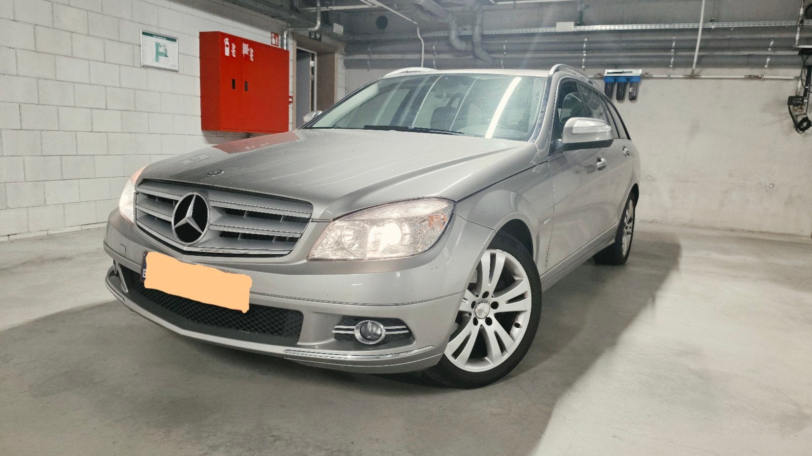 mercedes benz c200cdi 2008 avec seulement 230 000 km, Autos, Achat, Boîte manuelle, Capteur de lumière, Noir