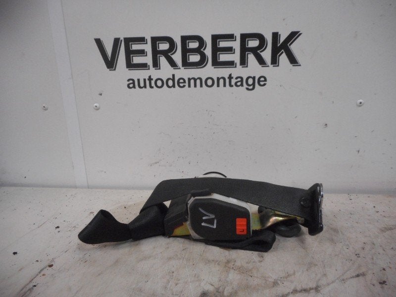 CEINTURE DE SECURITE AVANT GAUCHE BMW 3 serie (E36 / 2), Utilisé, BMW, Petuelring 130
80809  München, DE, Bayerische Motoren Werke AG