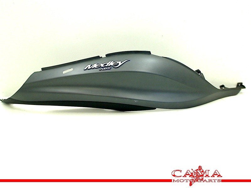 KONTPANEEL RECHTS Piaggio Medley 125 ABS (1B001862), Motoren, Dhr. S. di Majo, Gebruikt, Info@cama-motorparts.nl, P.J. Troelstraweg 8 8
3144 CX  MAASSLUIS, NL