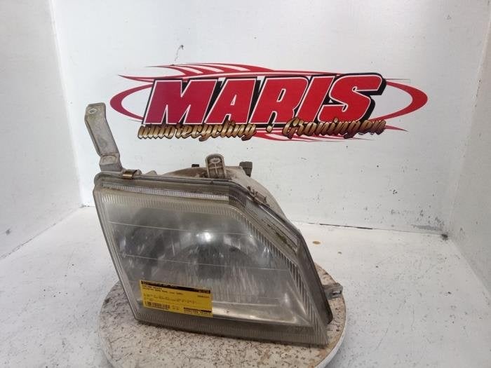 Koplamp rechts van een Daihatsu Gran Move, Gebruikt, Daihatsu, -, -