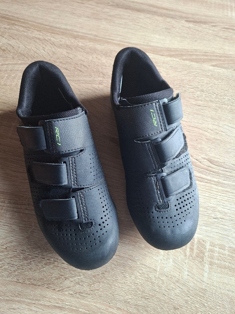 Soulier de velo course T39, Vêtements | Hommes, Chaussures, Comme neuf, Enlèvement, Shimano, Chaussures de sport
