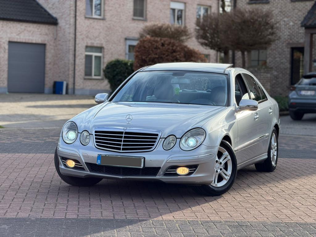 Option full la Mercedes-Benz E 200 CDI Avantgarde ! lifting, Autos, Argent ou Gris, Achat, Entreprise, 5 portes