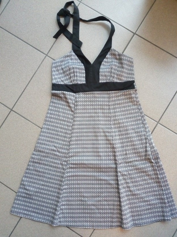 Halterjurk van Lola & Liza, Kleding | Dames, Maat 38/40 (M), Lola & Liza, Zwart, Ophalen of Verzenden