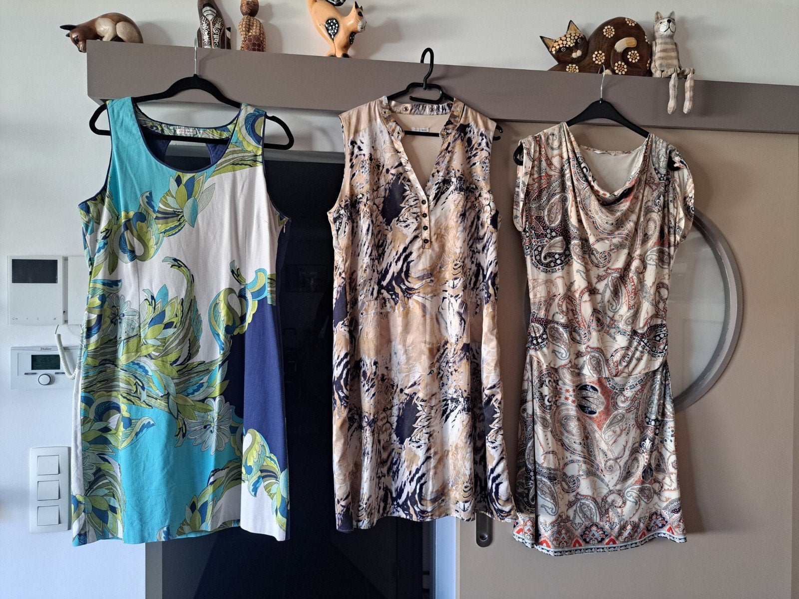 Atmos Fashion, 3x jurk mt 46/48, Enlèvement ou Envoi, Taille 46/48 (XL) ou plus grande, Beige