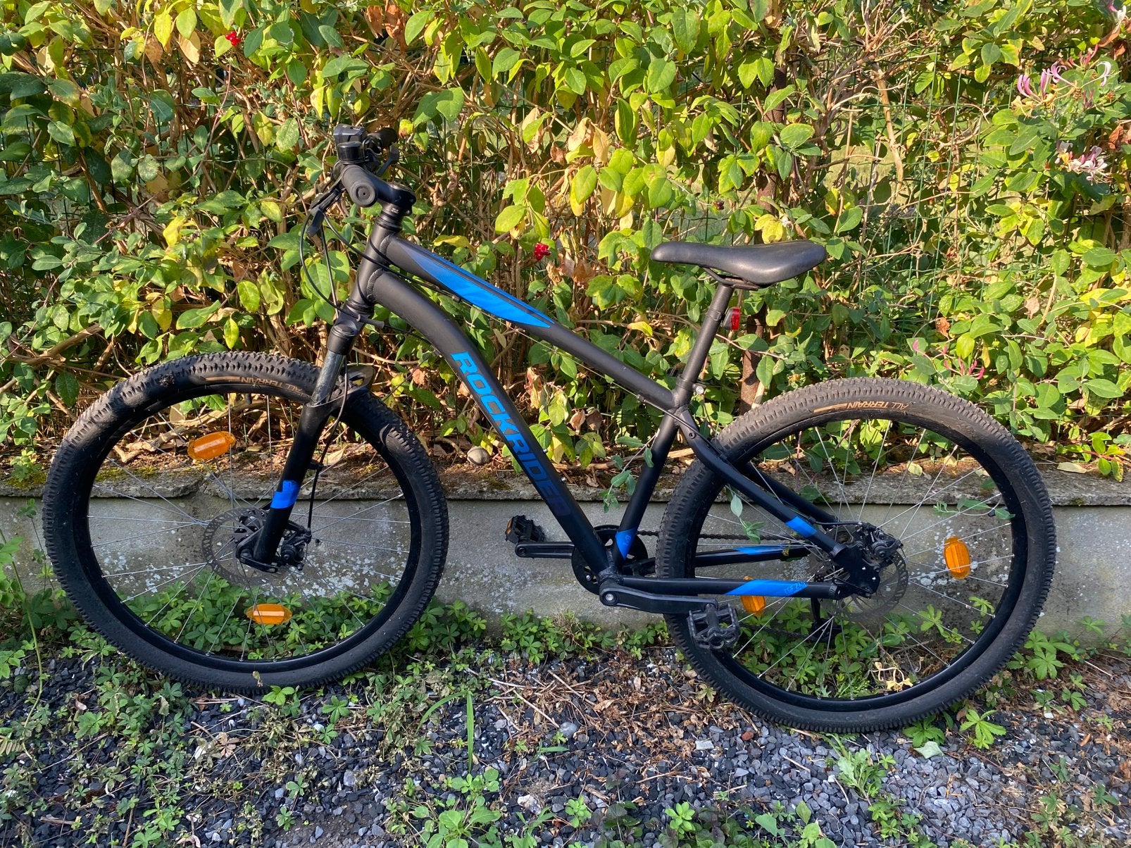 VTT rockrider st 120 noir et bleu, Autres marques, Enlèvement ou Envoi, Comme neuf, 53 à 57 cm